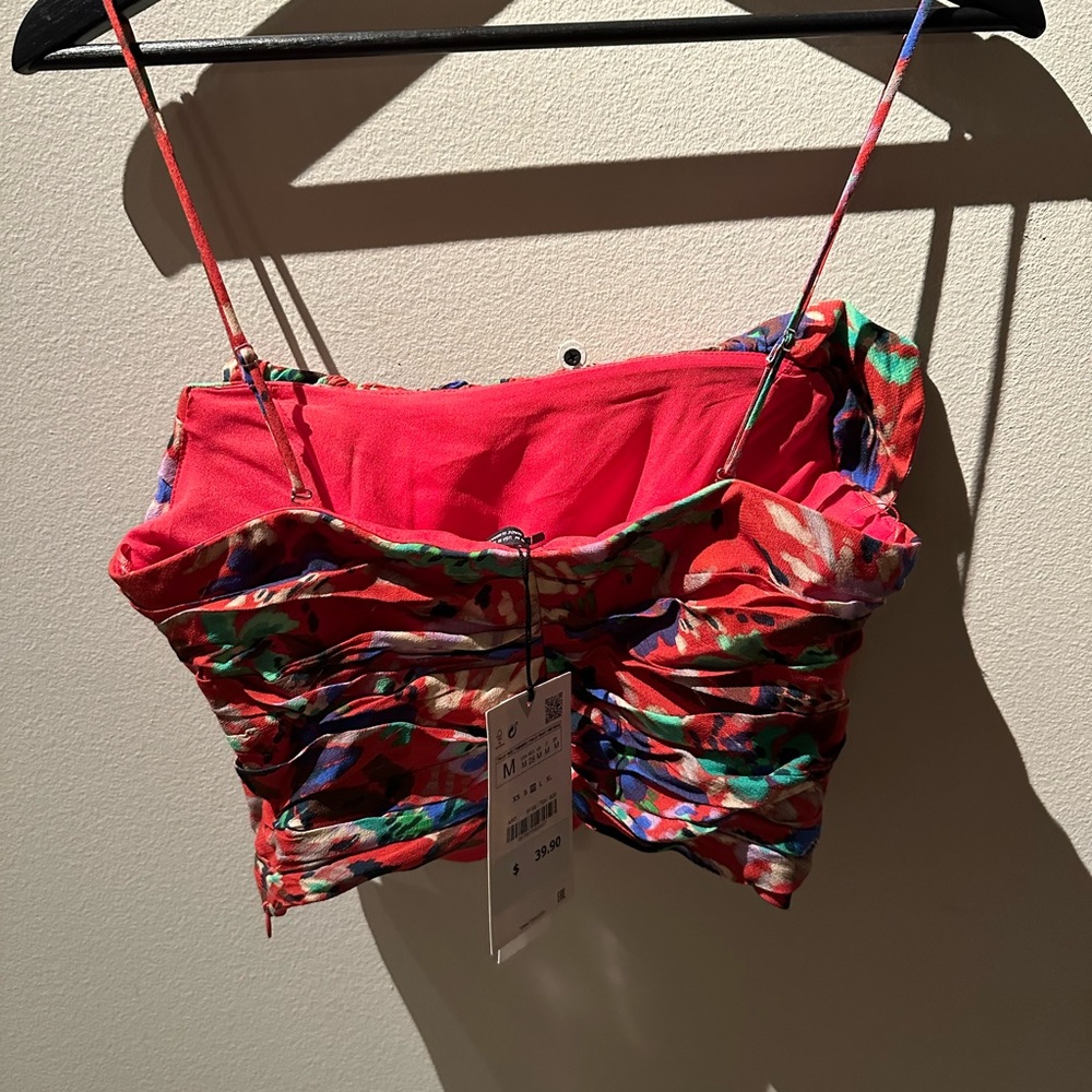 Zara Red Floral Ruffle Crop Top - Picture 7 of 8